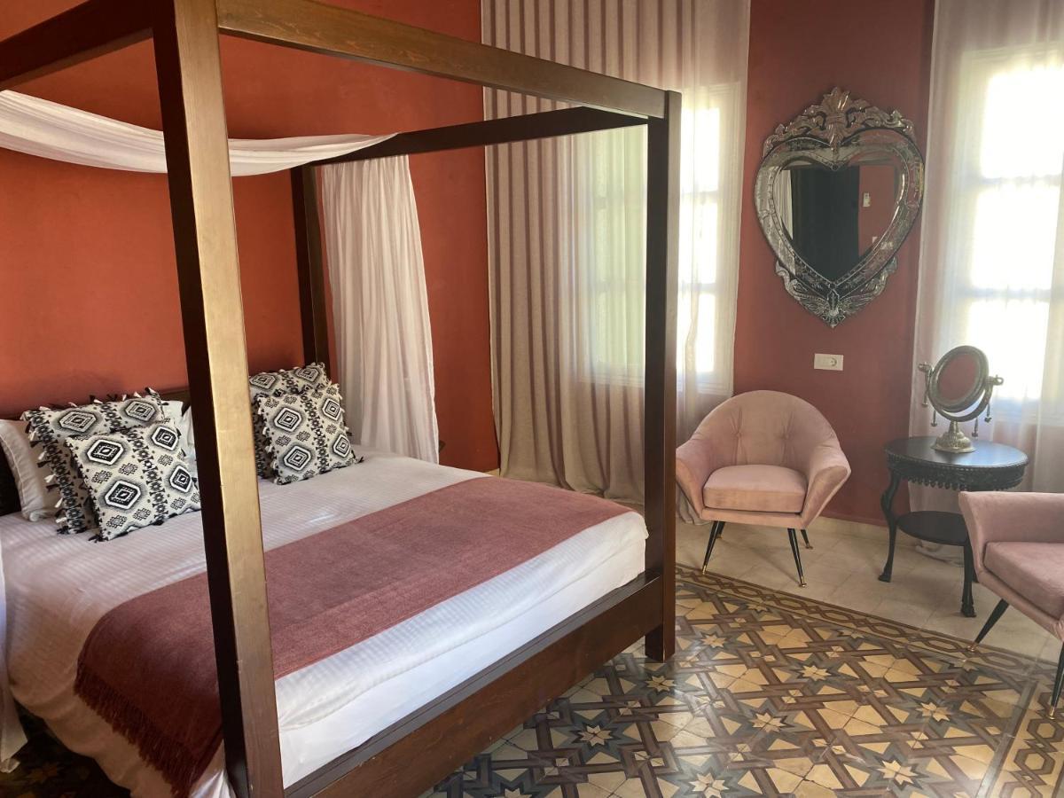 Dar Camelia Bed & Breakfast Tyrus Eksteriør bilde