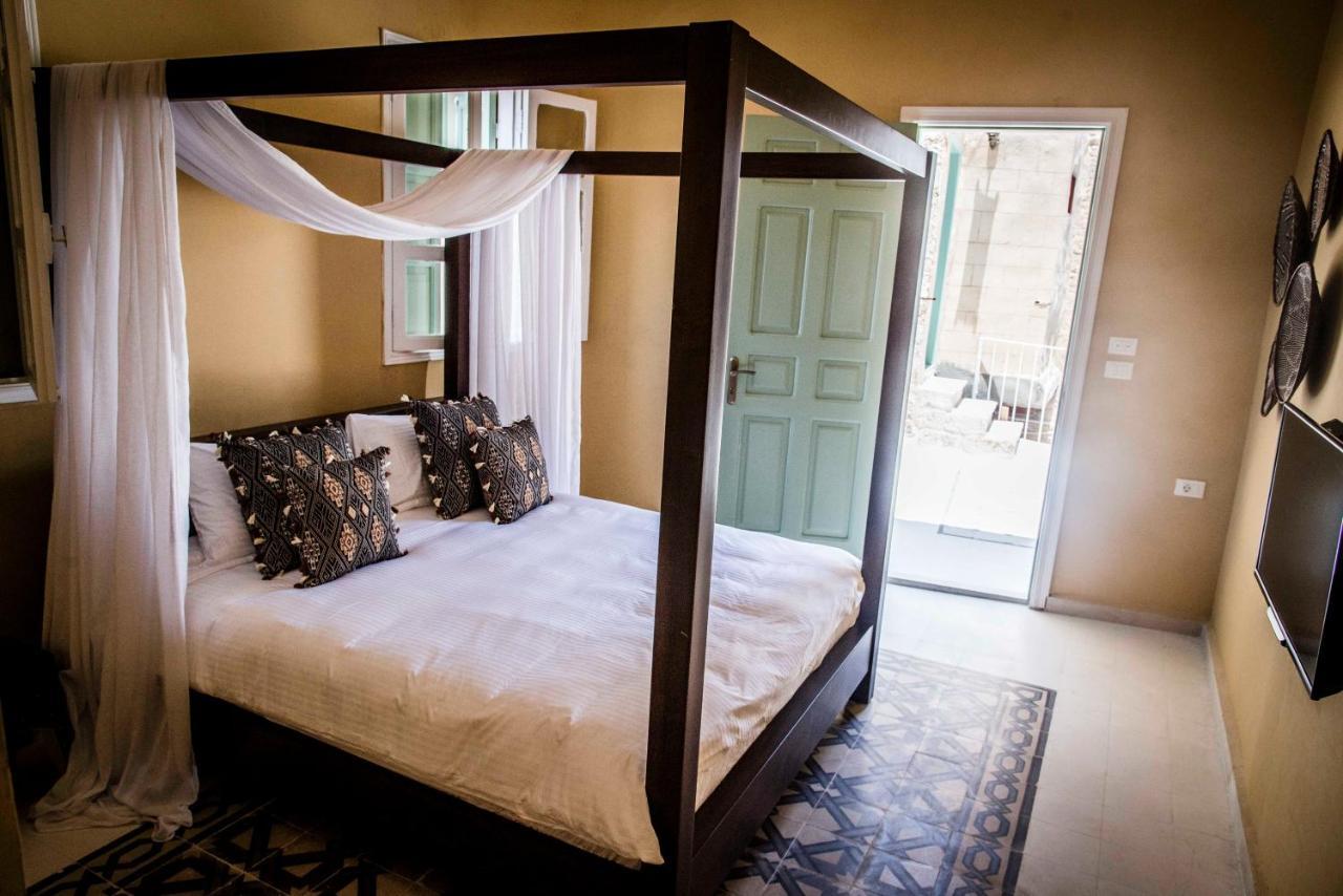 Dar Camelia Bed & Breakfast Tyrus Eksteriør bilde